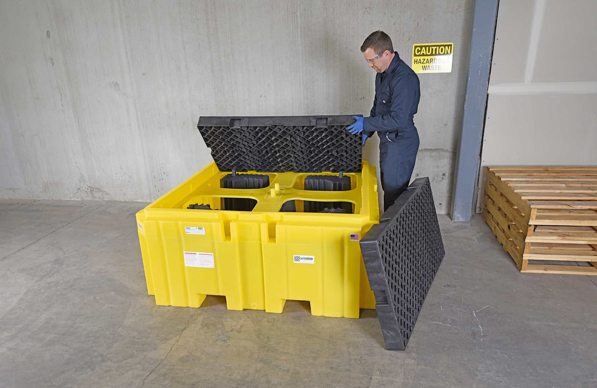 UltraTech IBC Spill Pallet Plus with Drain
