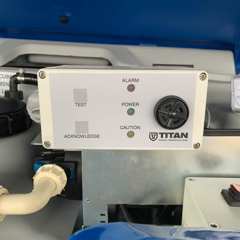 Blue1 1320 Gallon Heated Double Wall DEF Cube with Flow Meter